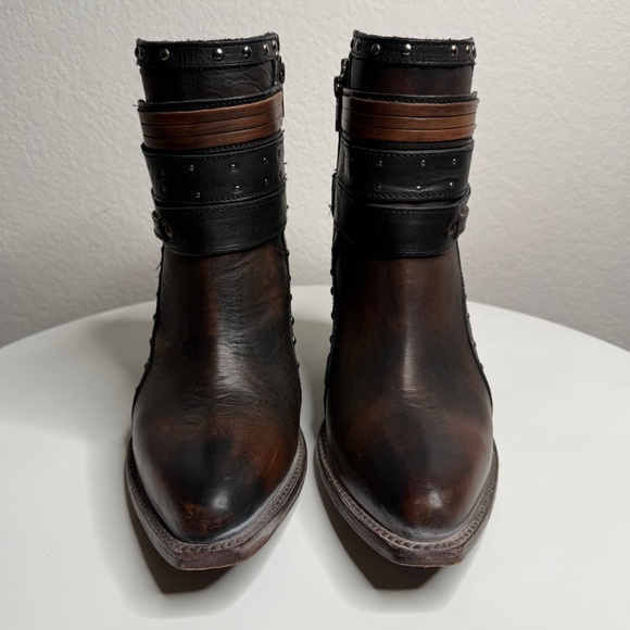 Freebird by Steven Julius Brown Leather Studded Buckle Ankle Boots Size 9 - Picture 2 of 8